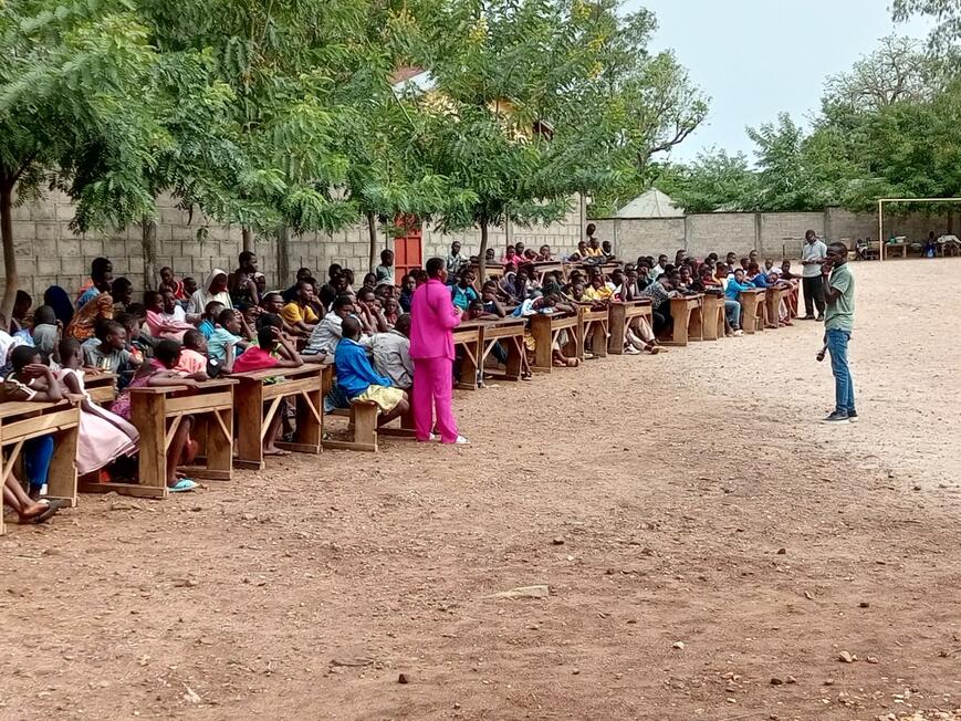 Grossesses en milieu scolaire